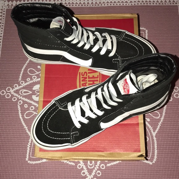 disney vans slide on